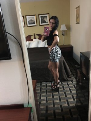 Chrystell outcall escort in Pasadena CA